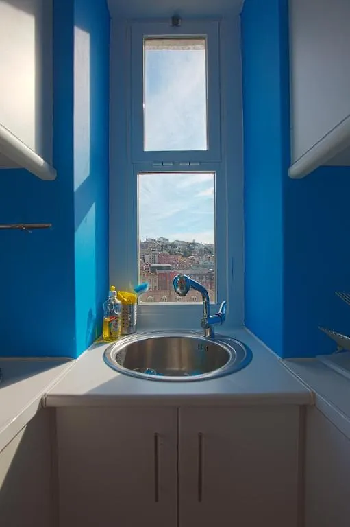 4 Places - Lisbon Apartments 0*,