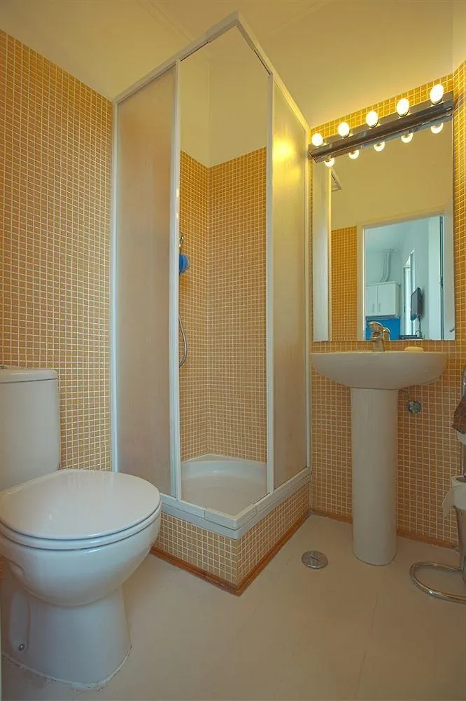 4 Places - Lisbon Apartments البرتغال